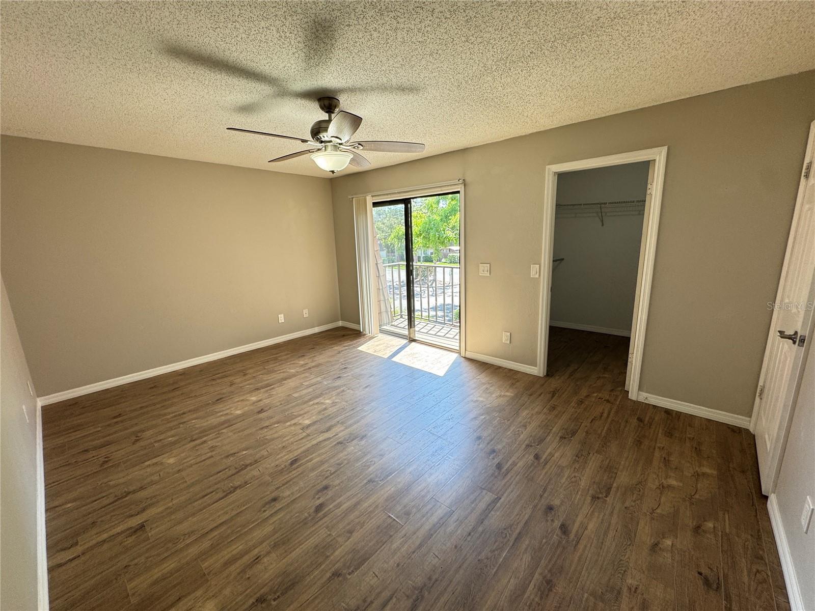 15311 W POND WOODS DR, TAMPA, FL, 33618