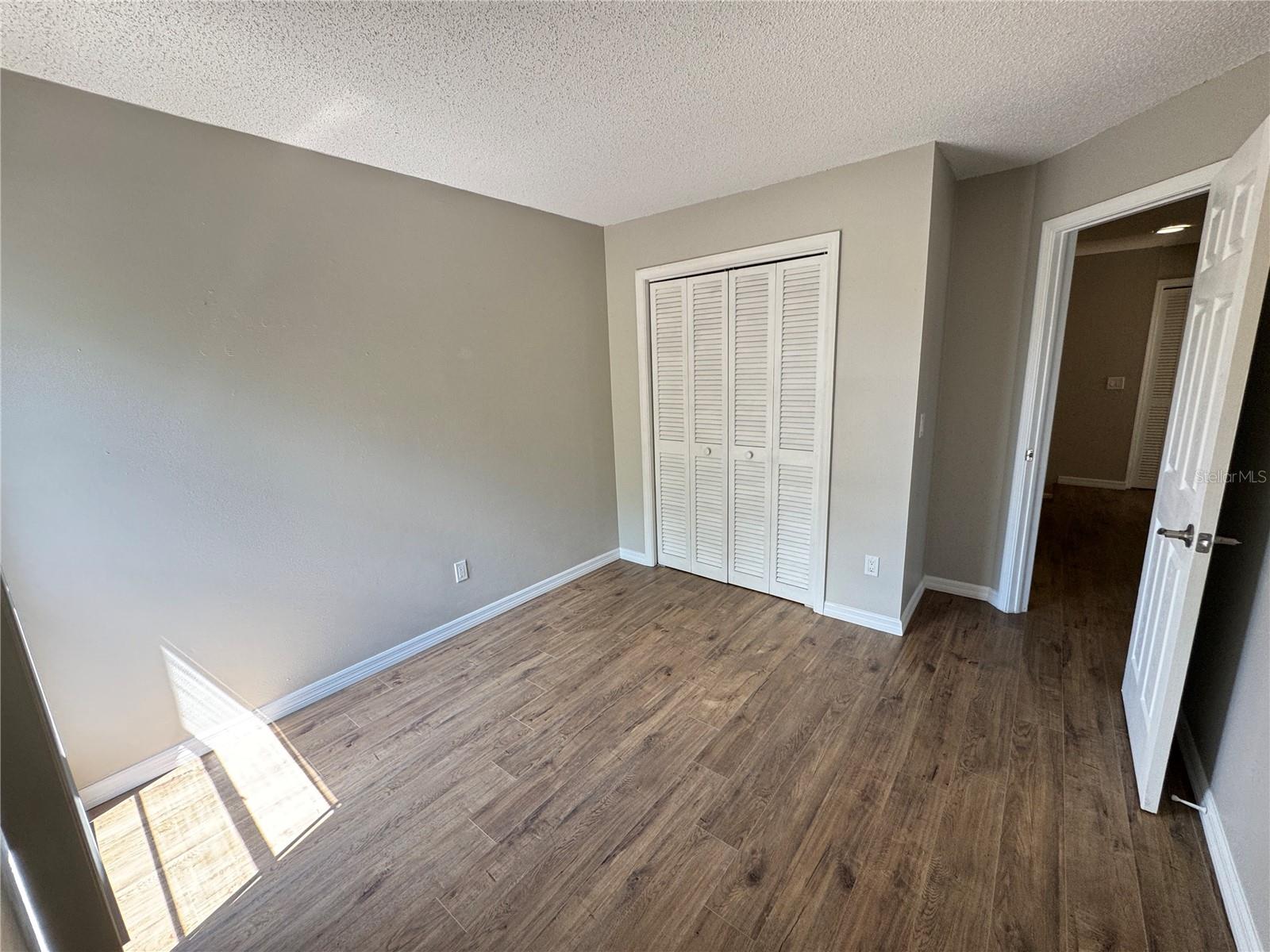 15311 W POND WOODS DR, TAMPA, FL, 33618