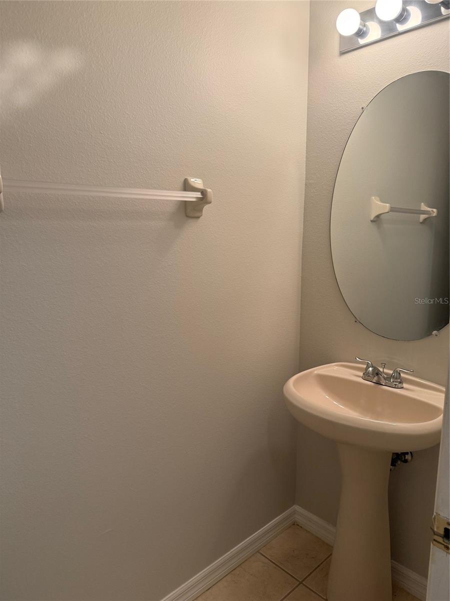 2151 RETREAT VIEW CIR, SANFORD, FL, 32771