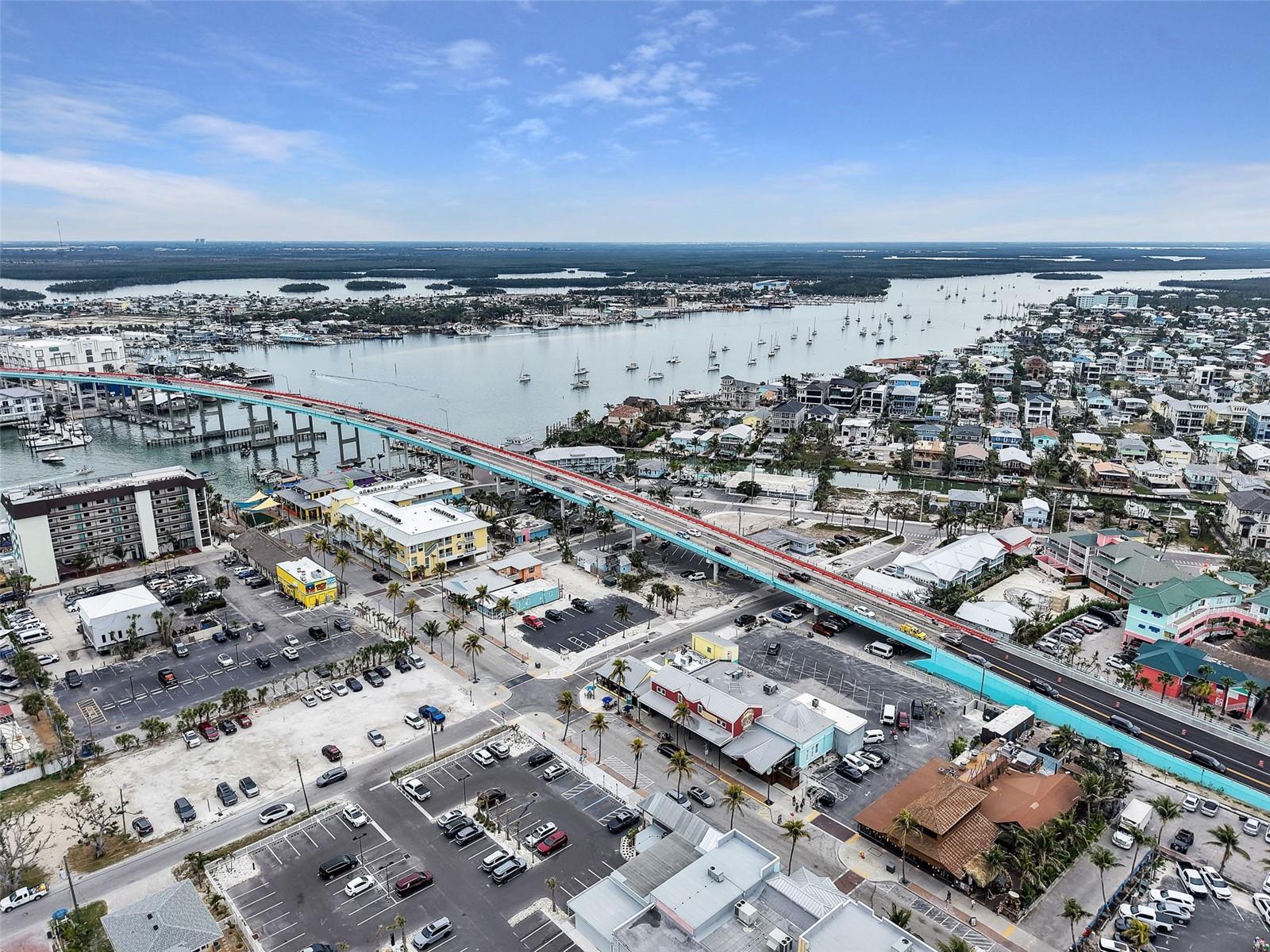 21687/689 INDIAN BAYOU DR, FORT MYERS BEACH, FL, 33931