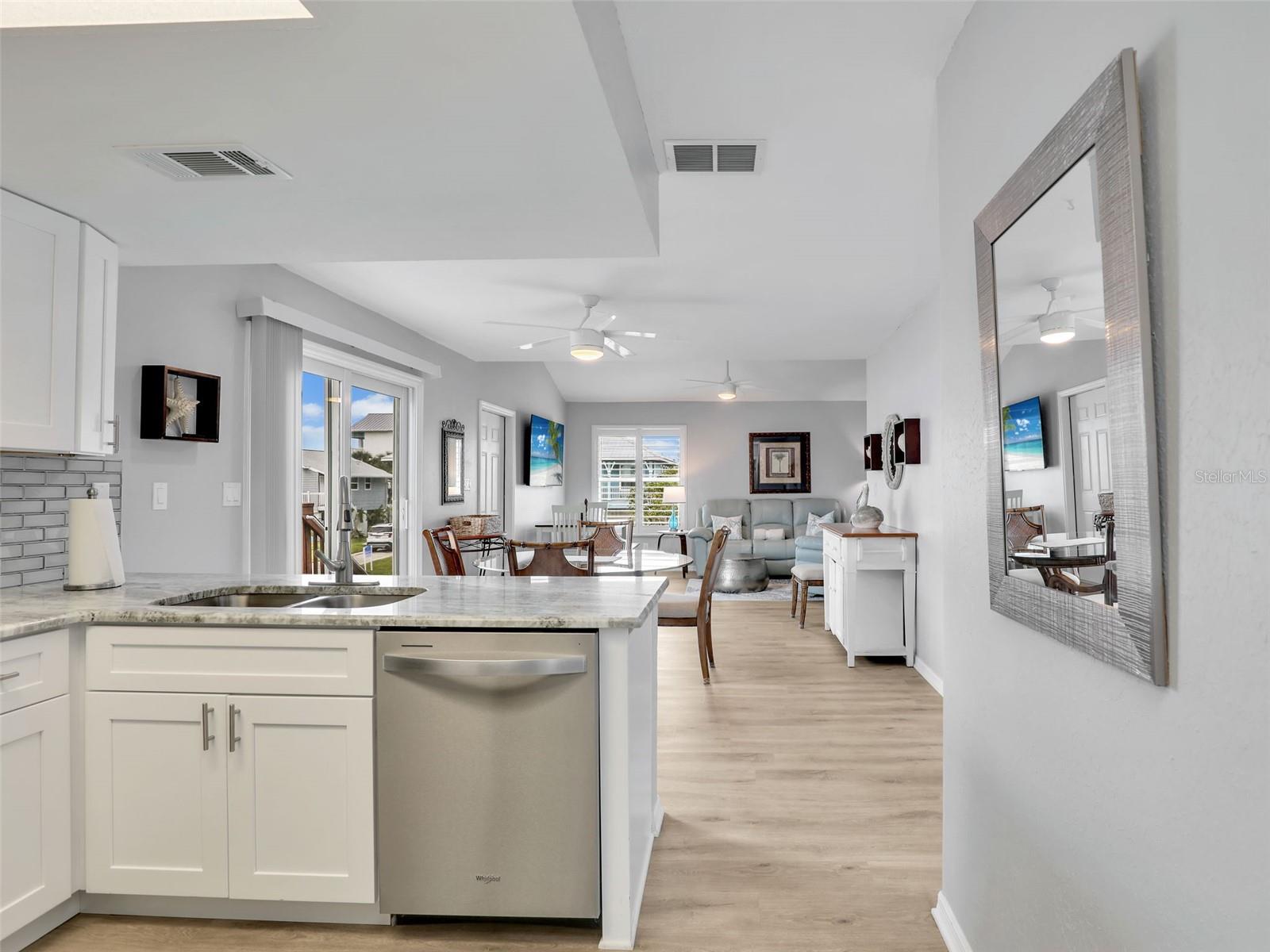 21687/689 INDIAN BAYOU DR, FORT MYERS BEACH, FL, 33931