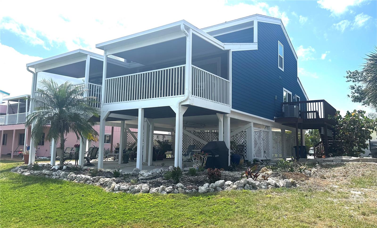 21687/689 INDIAN BAYOU DR, FORT MYERS BEACH, FL, 33931