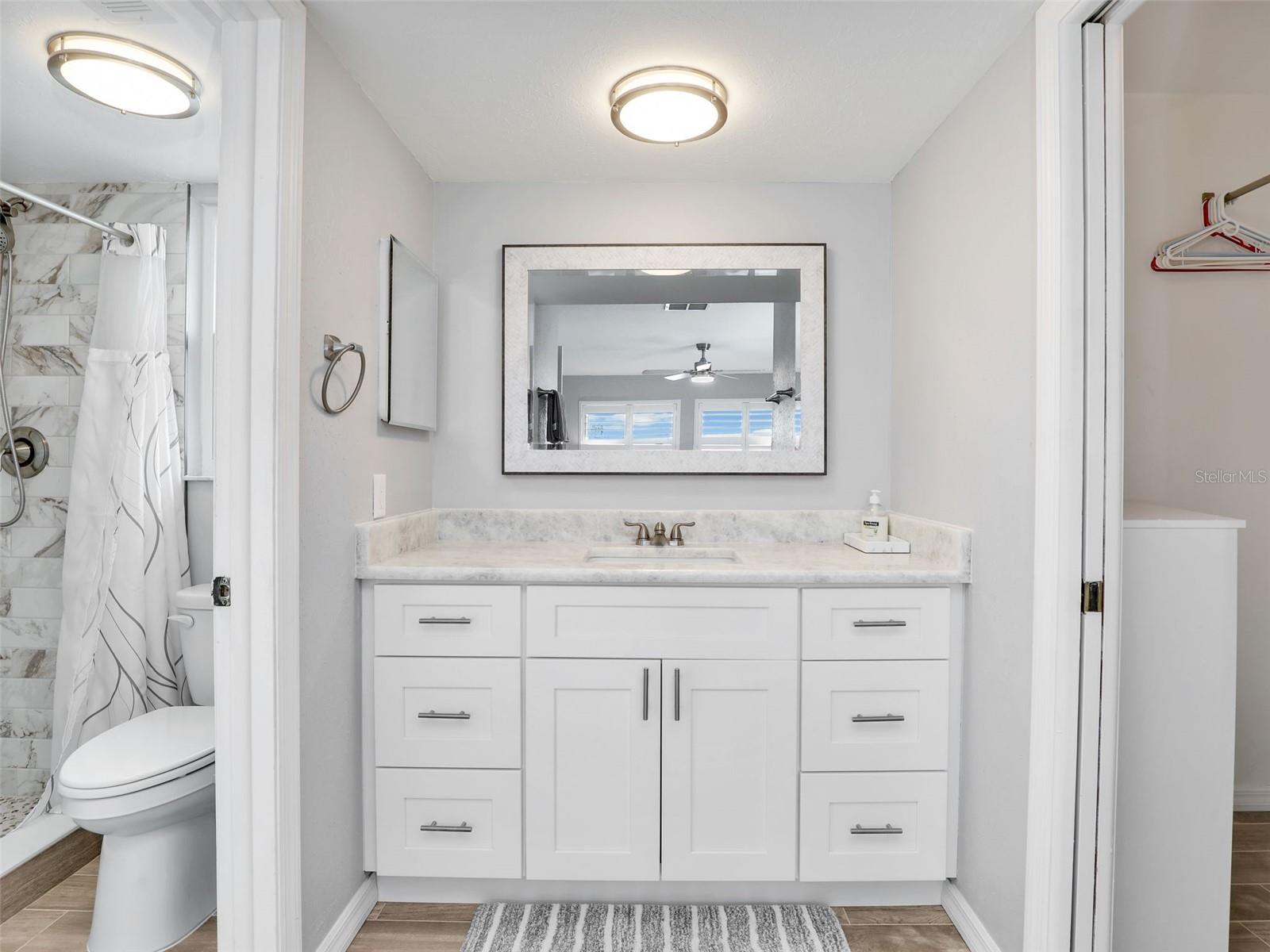 21687/689 INDIAN BAYOU DR, FORT MYERS BEACH, FL, 33931