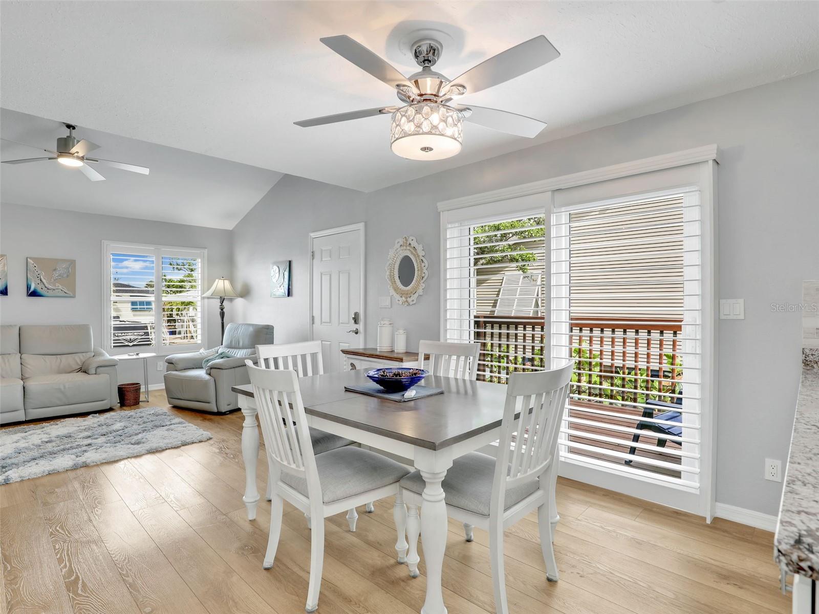 21687/689 INDIAN BAYOU DR, FORT MYERS BEACH, FL, 33931