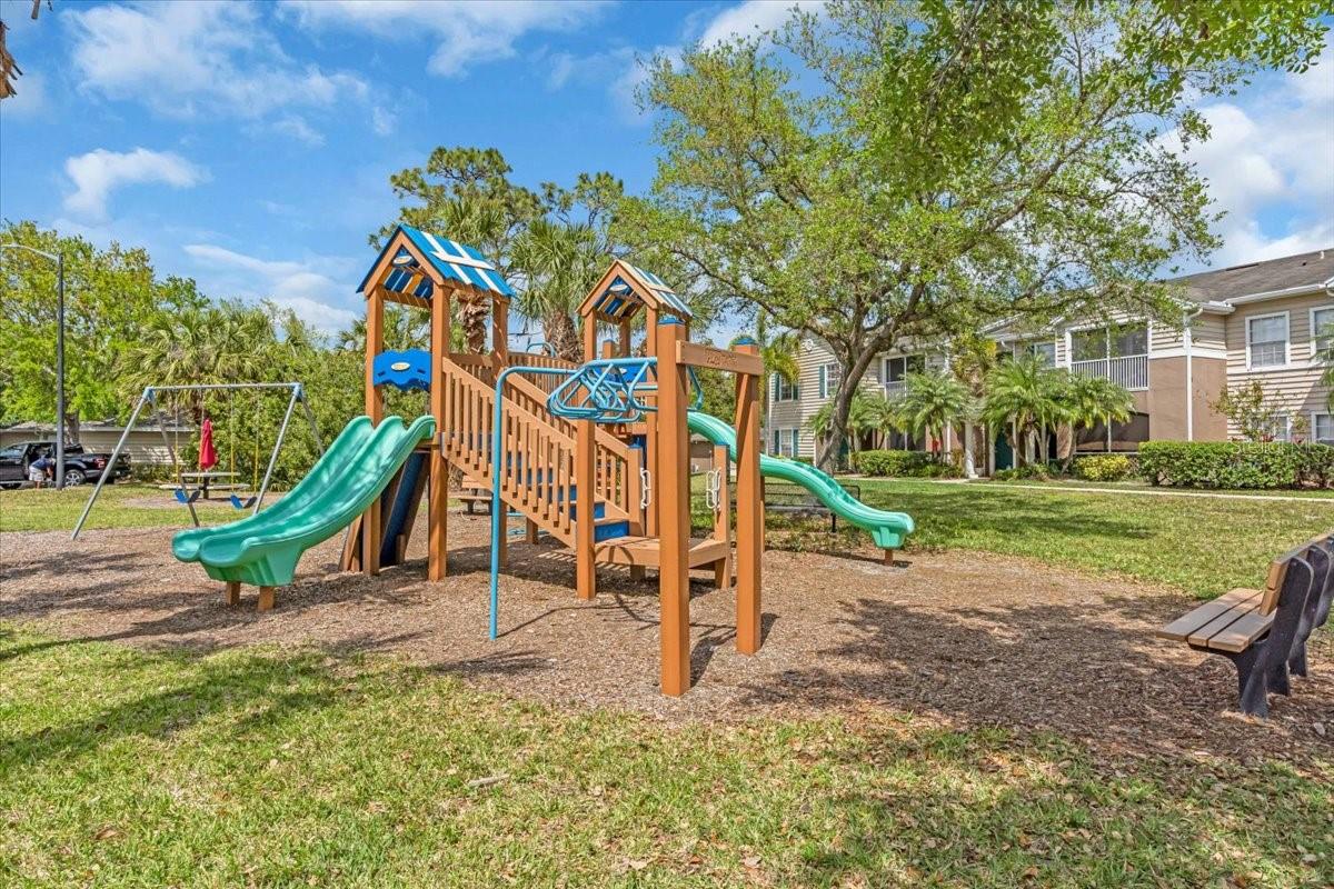 7405 VISTA WAY #202, LAKEWOOD RANCH, FL, 34202