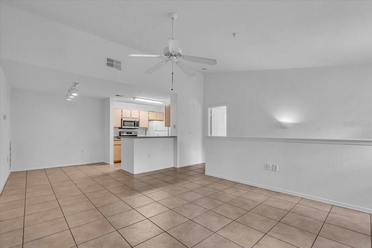 7405 VISTA WAY #202, LAKEWOOD RANCH, FL, 34202