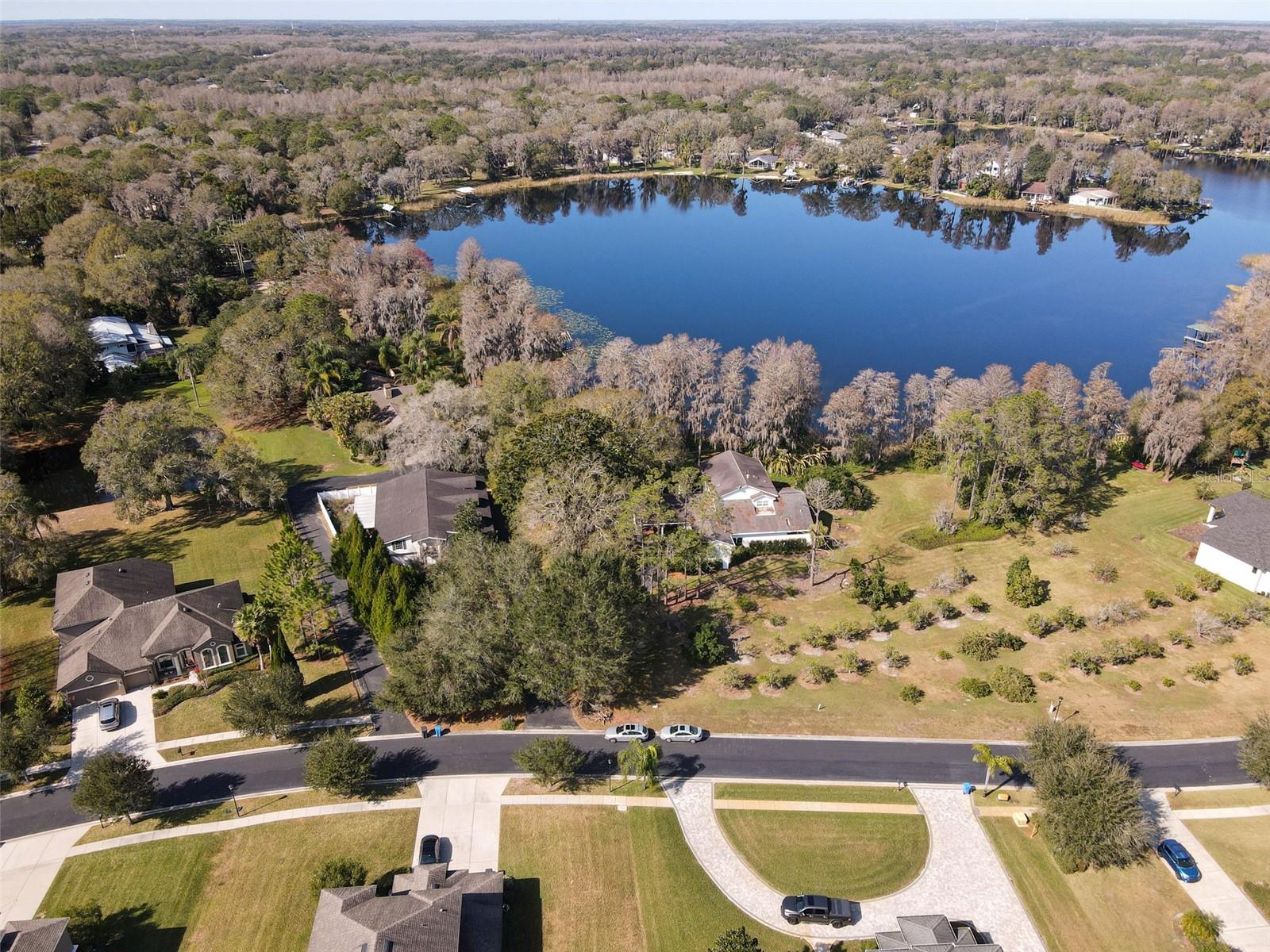 15612 HOWELL PARK LN, TAMPA, FL, 33625