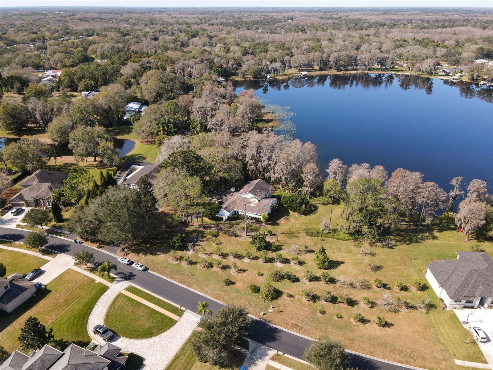 15612 HOWELL PARK LN, TAMPA, FL, 33625