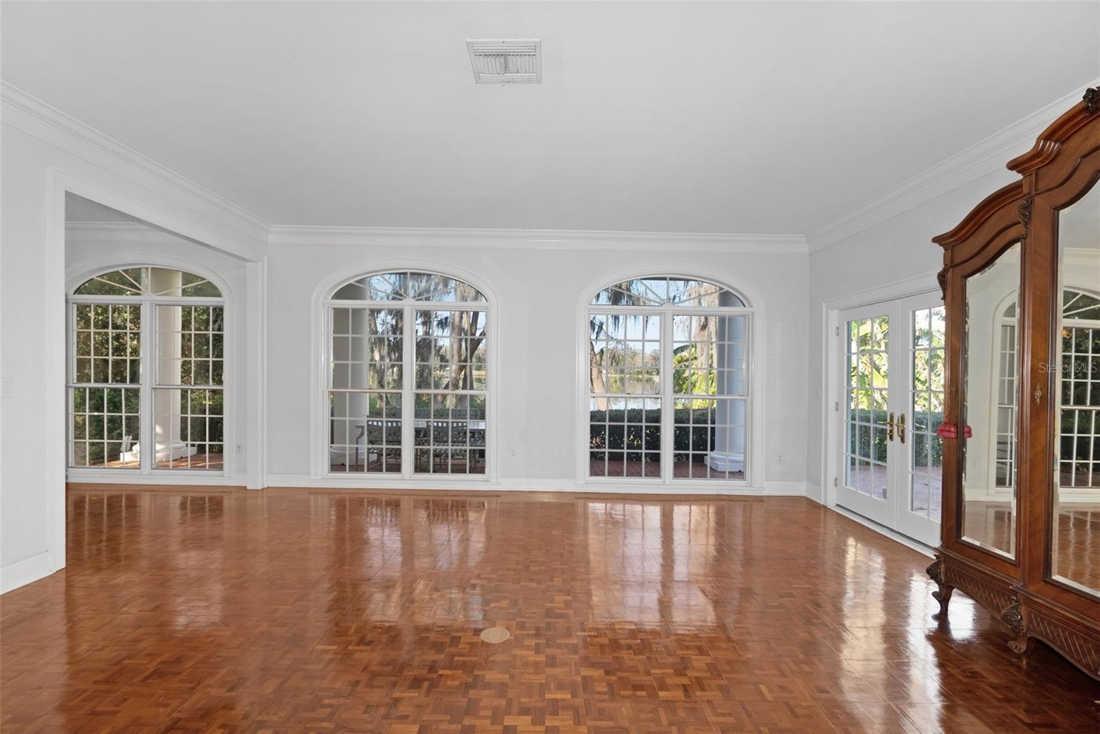 15612 HOWELL PARK LN, TAMPA, FL, 33625