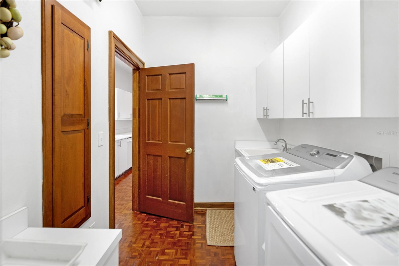 15612 HOWELL PARK LN, TAMPA, FL, 33625