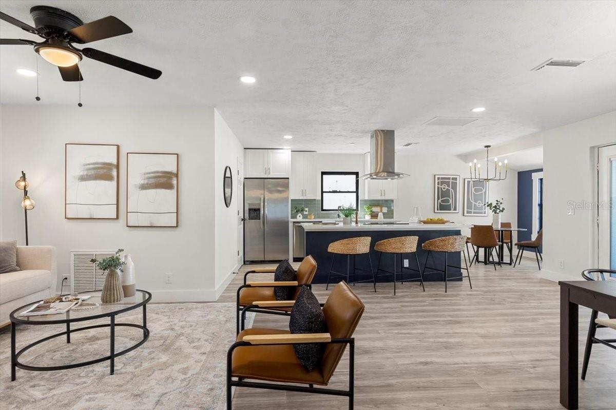 3325 W PARIS ST, TAMPA, FL, 33614