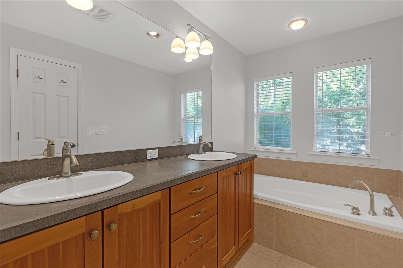 104 S MOODY AVE #1, TAMPA, FL, 33609