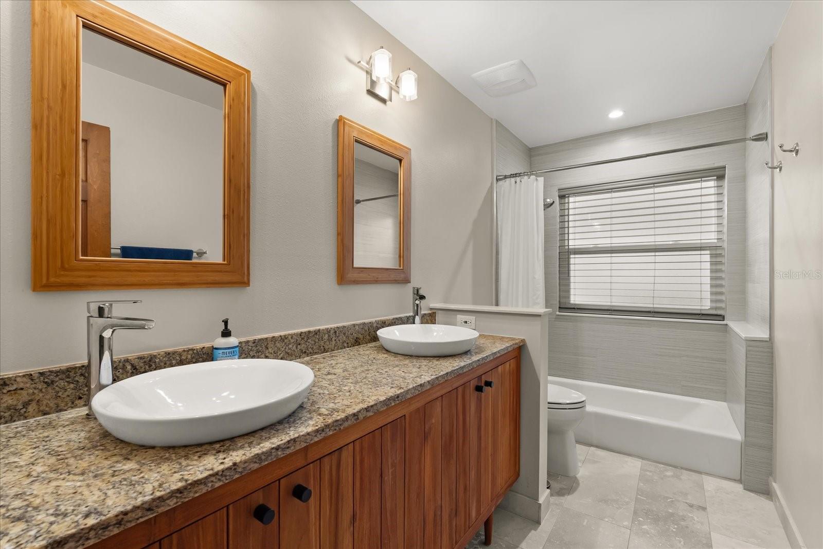 1227 BAYPOINT CT, LONGWOOD, FL, 32750