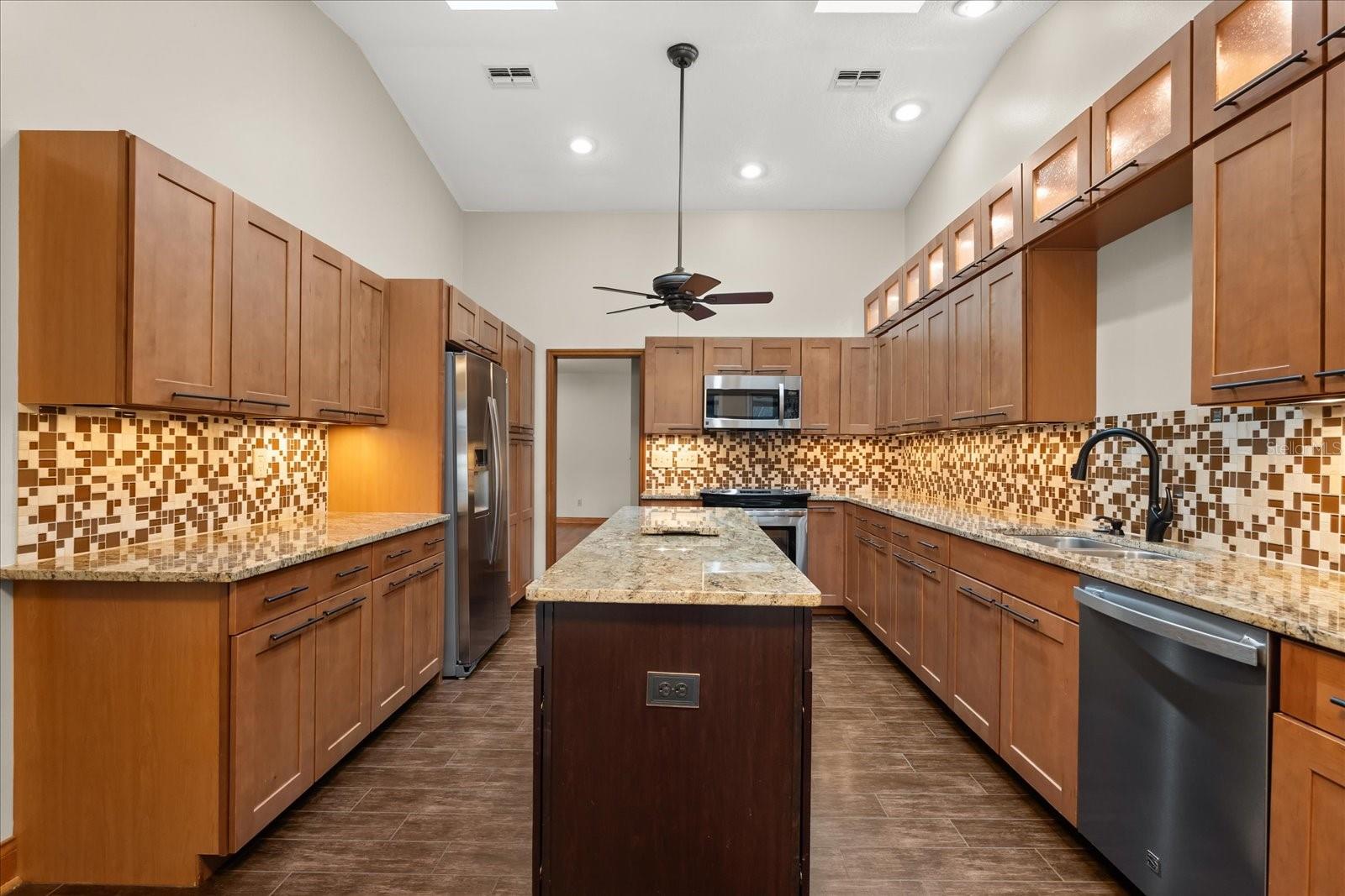 1227 BAYPOINT CT, LONGWOOD, FL, 32750
