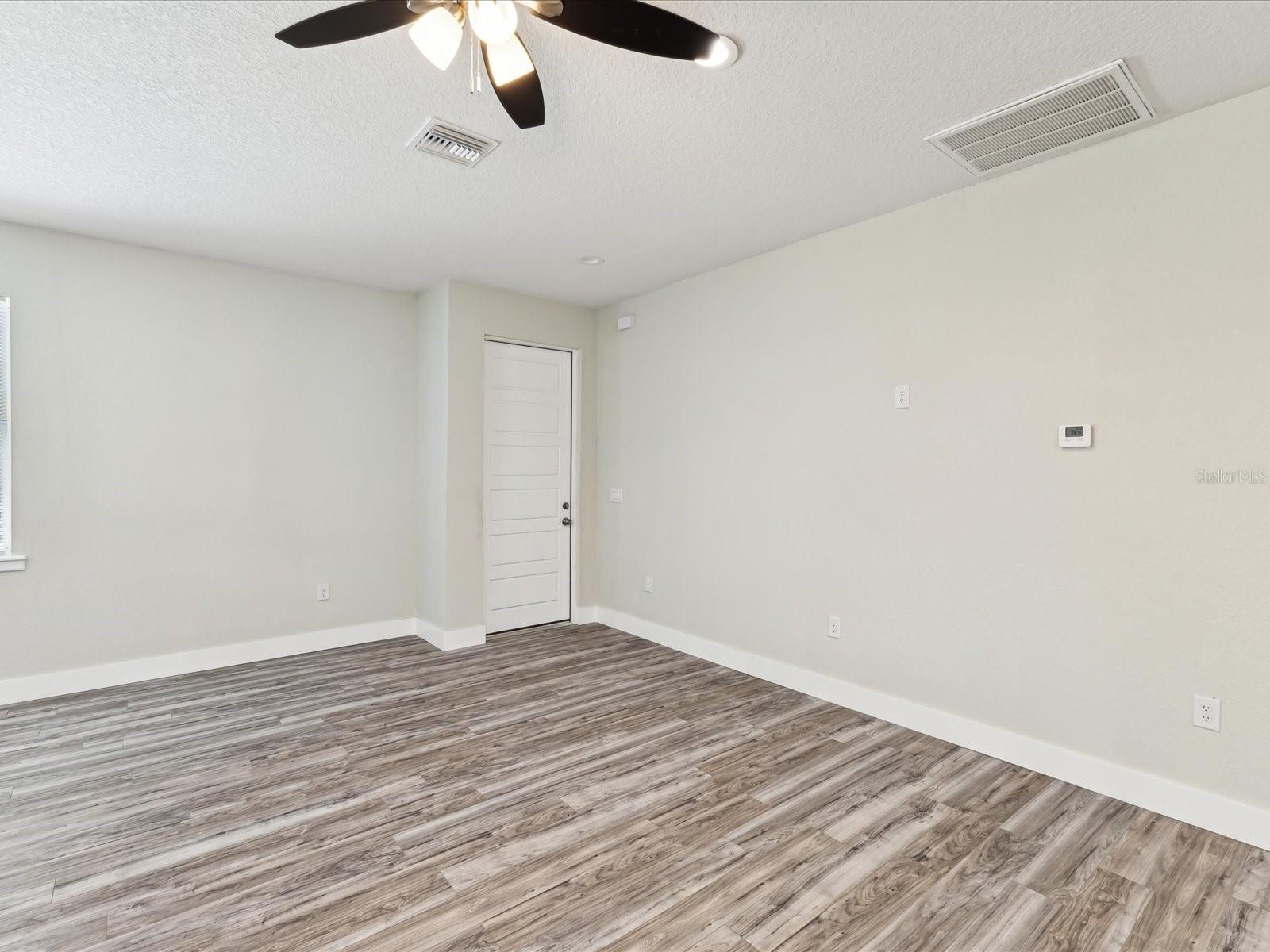 4237 MARINE PKWY, NEW PORT RICHEY, FL, 34652