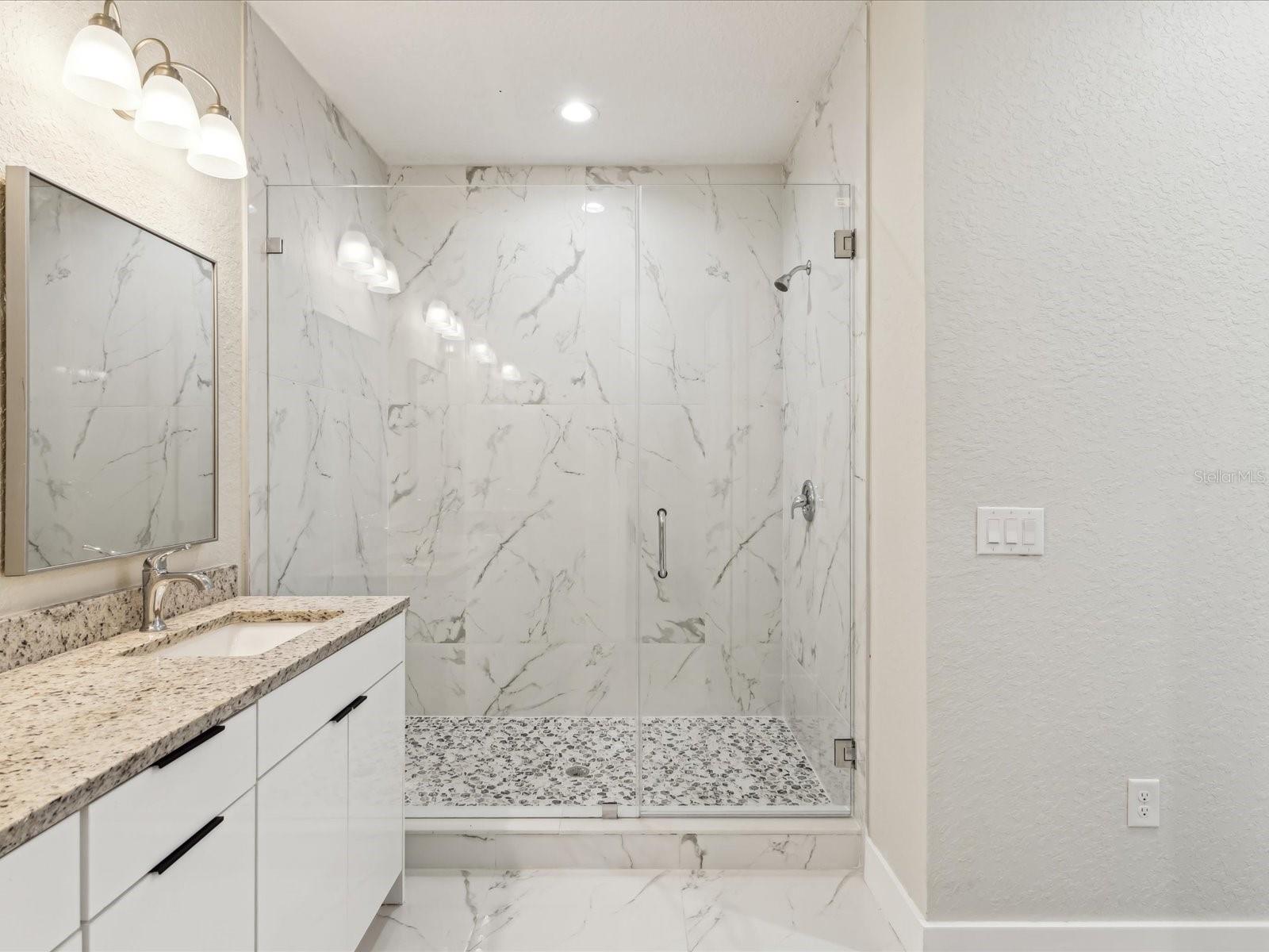 4237 MARINE PKWY, NEW PORT RICHEY, FL, 34652