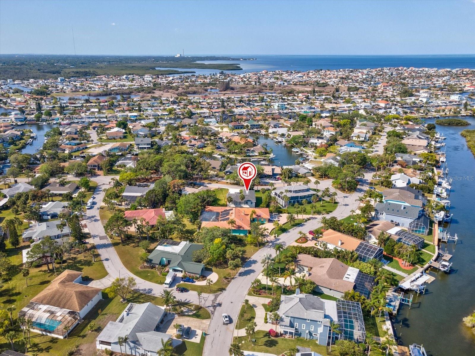 4237 MARINE PKWY, NEW PORT RICHEY, FL, 34652