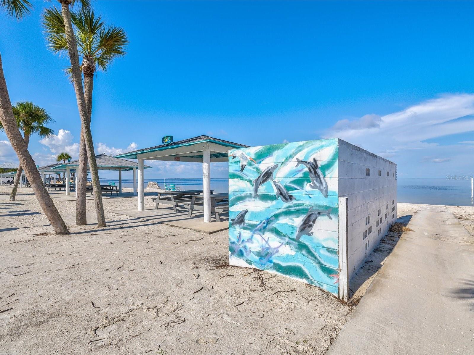 4237 MARINE PKWY, NEW PORT RICHEY, FL, 34652