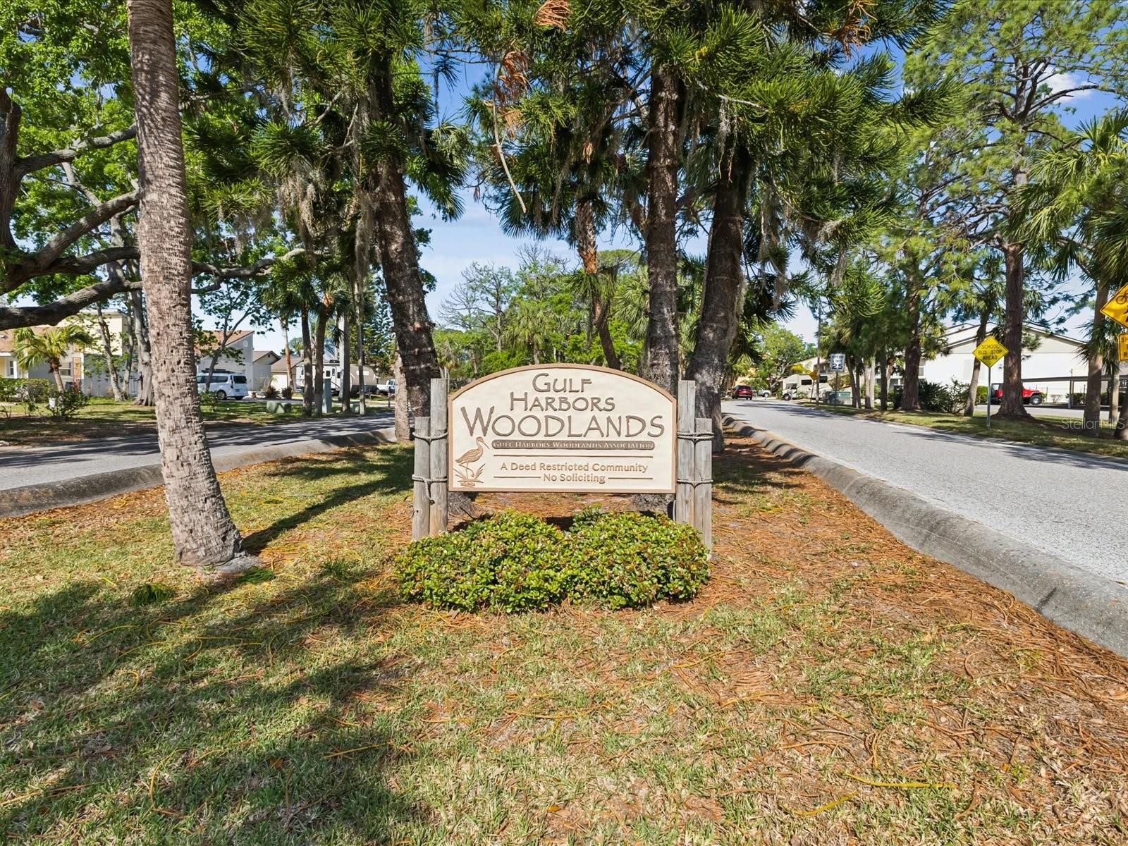 4237 MARINE PKWY, NEW PORT RICHEY, FL, 34652