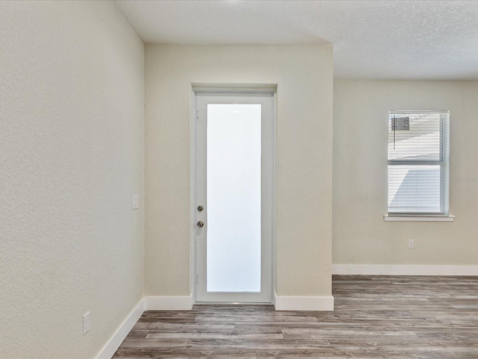 4237 MARINE PKWY, NEW PORT RICHEY, FL, 34652