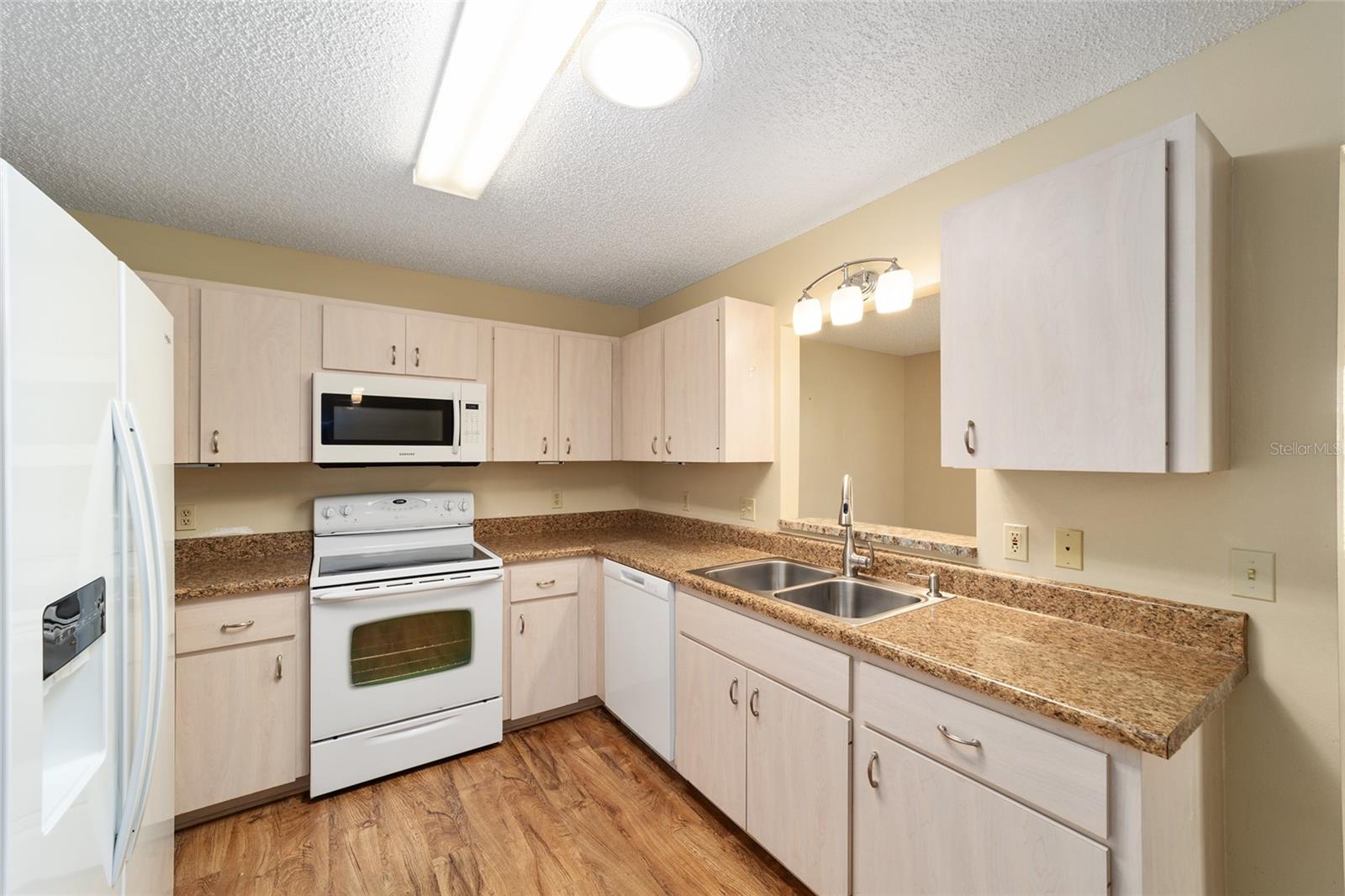 9728 SW 94TH AVE #D, OCALA, FL, 34481