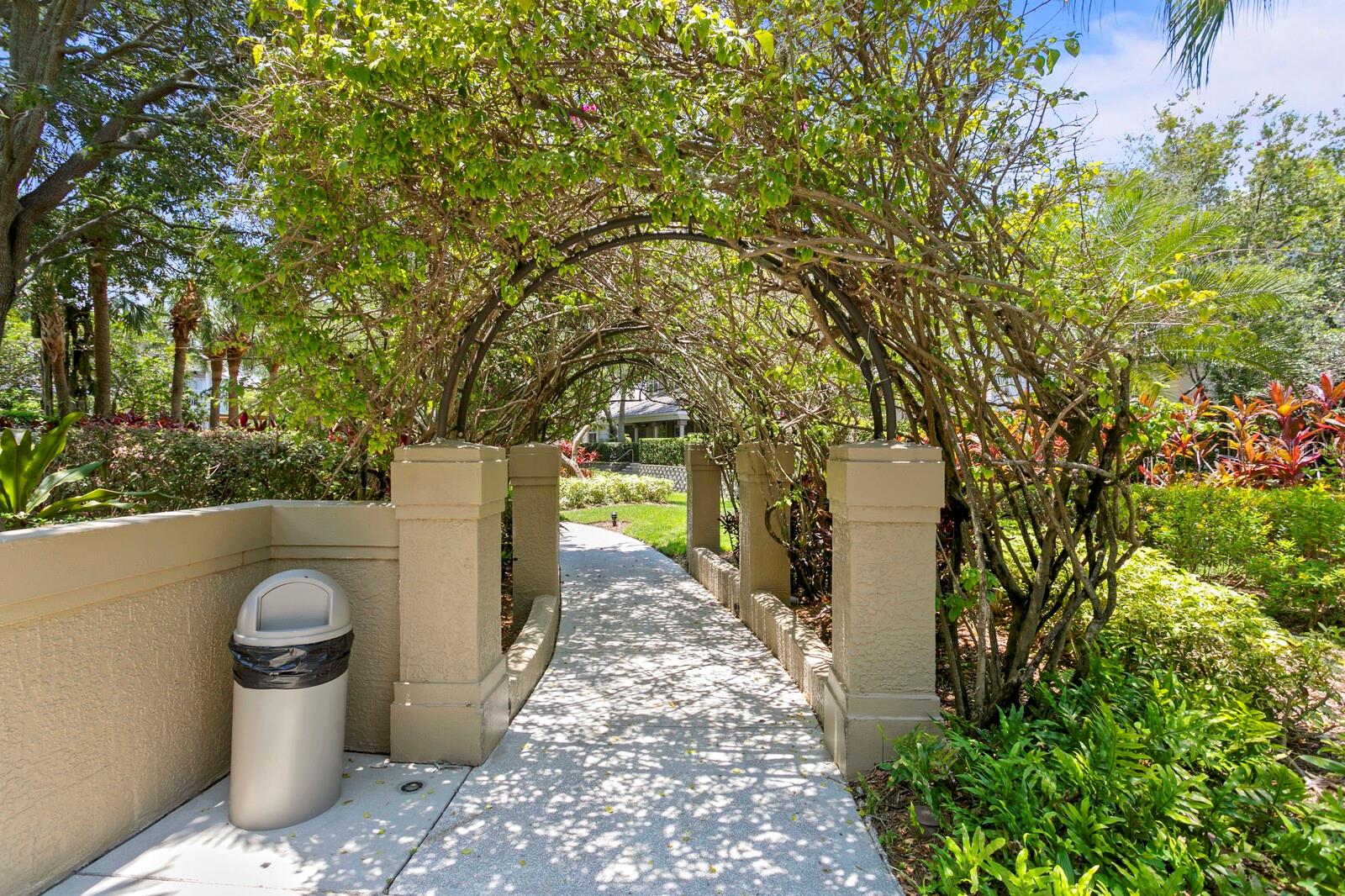 330 INNER HARBOUR CIR, TAMPA, FL, 33602