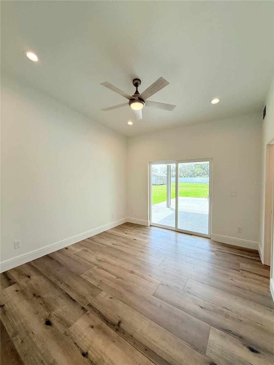 1913 S 47TH ST, TAMPA, FL, 33619