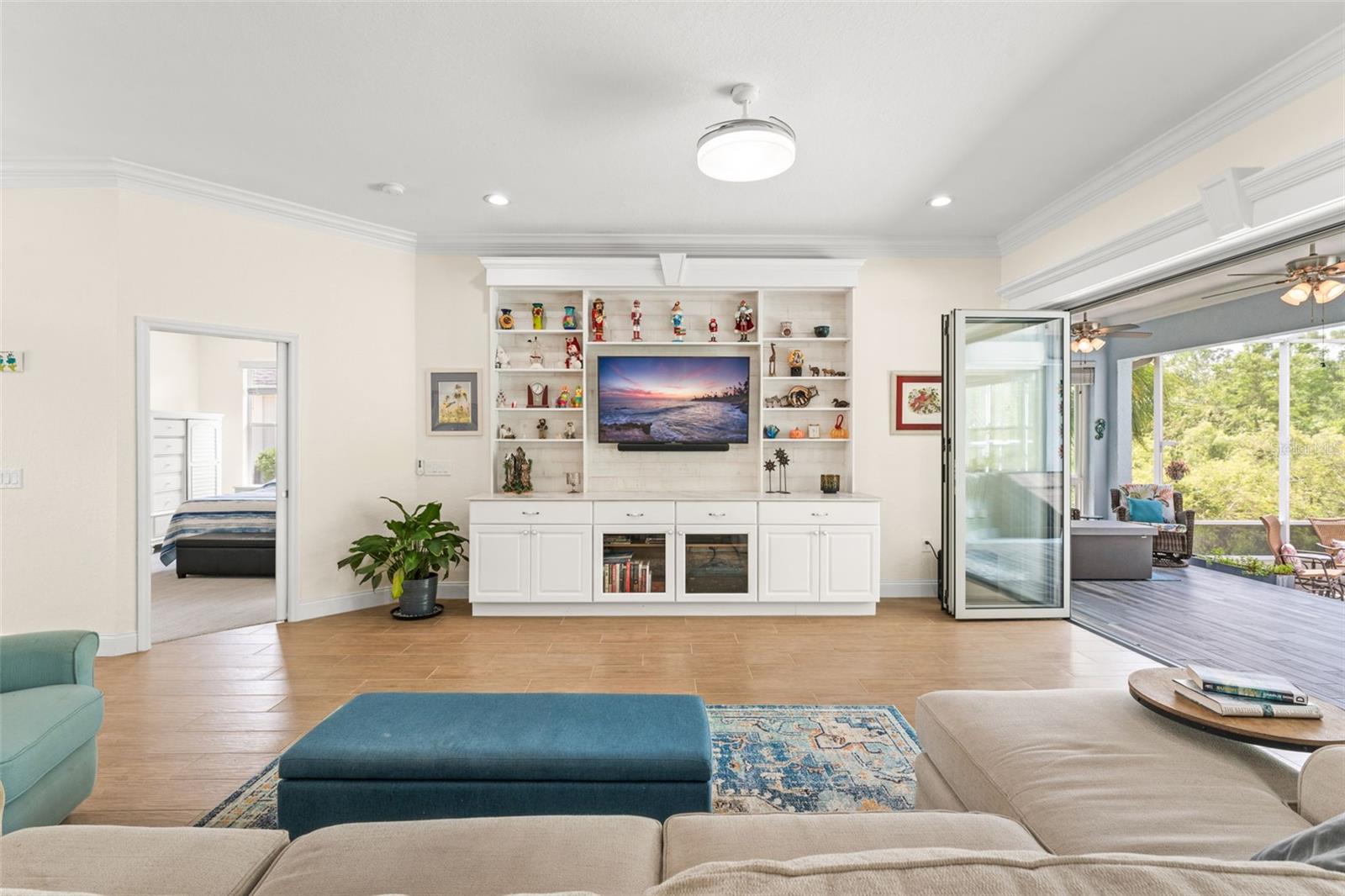 6410 BENDELOW DR, LAKELAND, FL, 33810