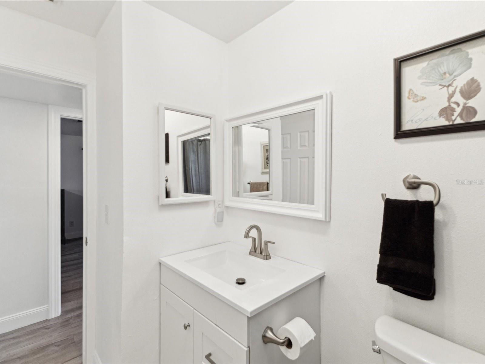 1666 N DAKOTA AVE NE, ST PETERSBURG, FL, 33703