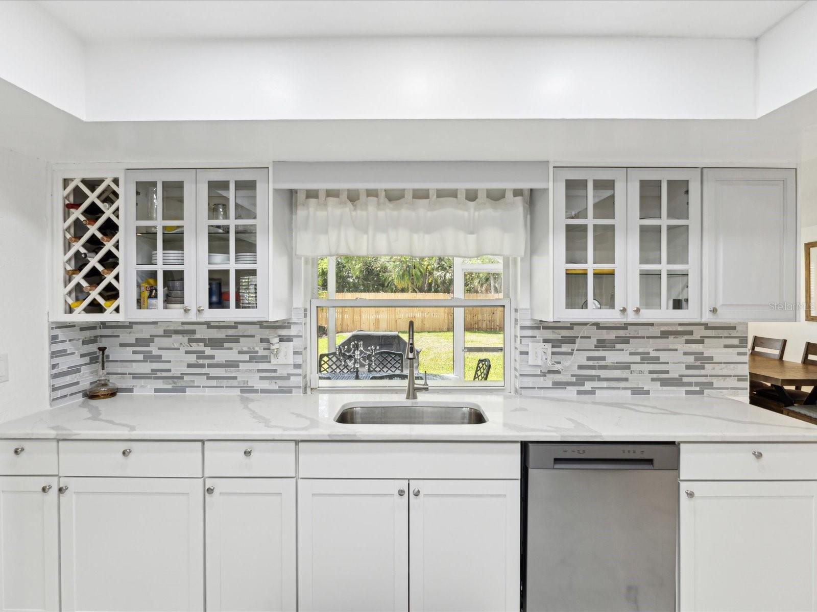 1666 N DAKOTA AVE NE, ST PETERSBURG, FL, 33703