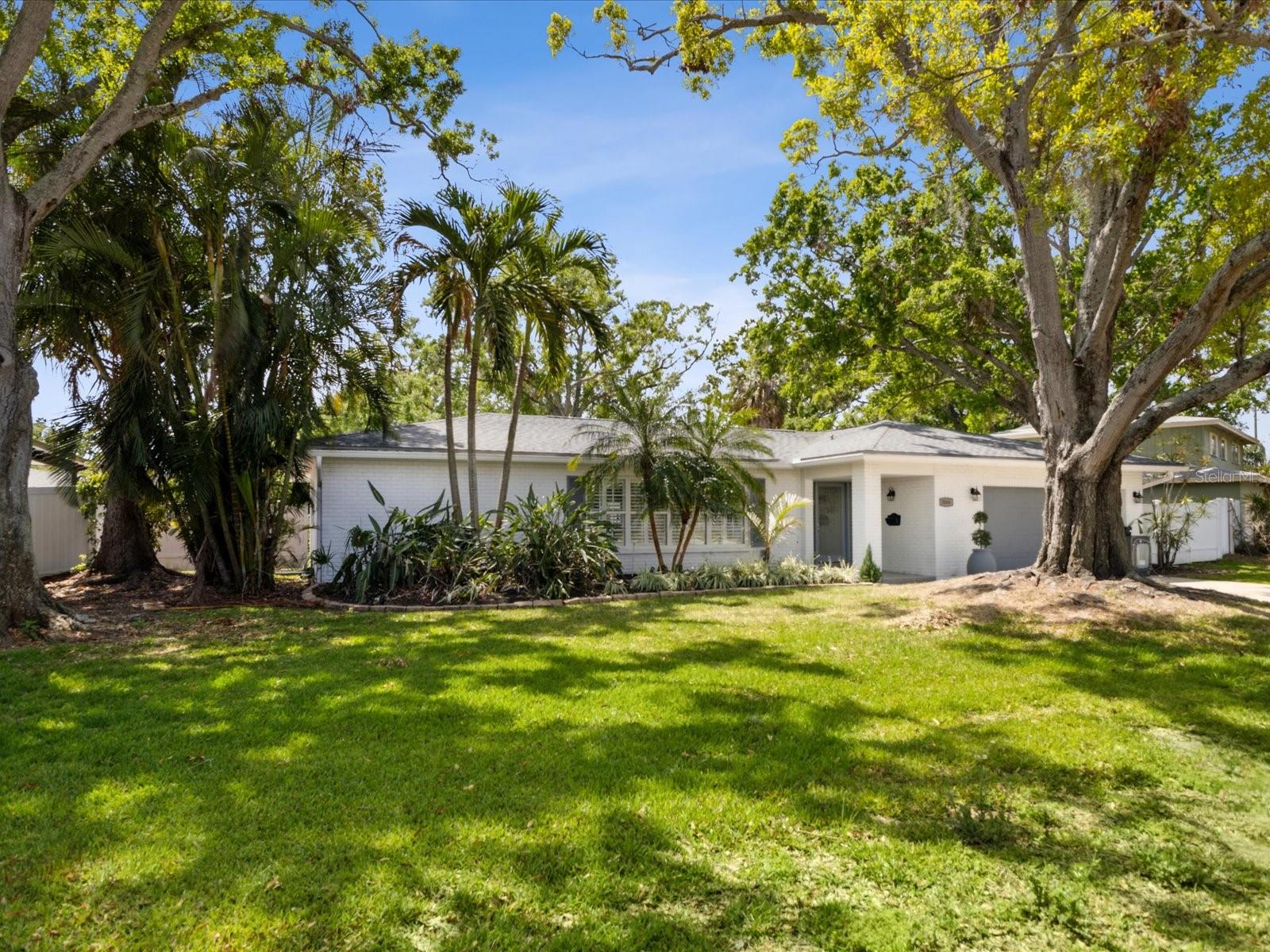 1666 N DAKOTA AVE NE, ST PETERSBURG, FL, 33703