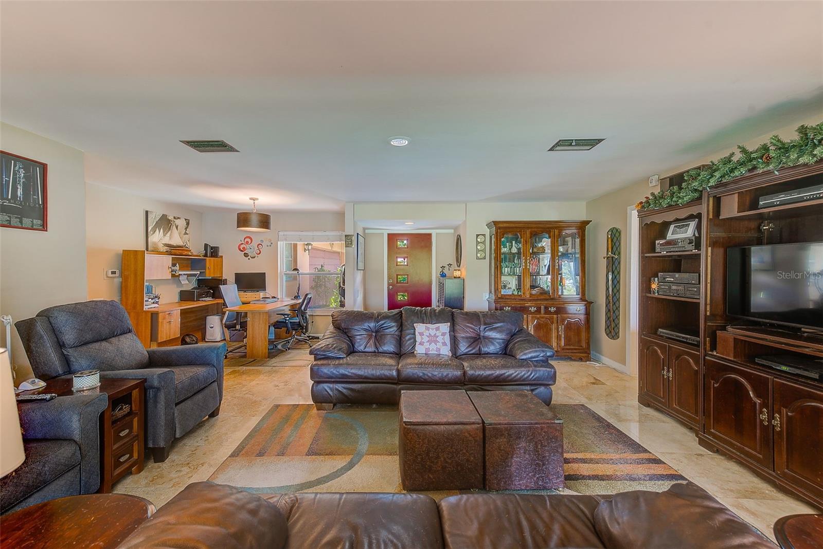 1895 LAKE JUDY LEE DR, LARGO, FL, 33771