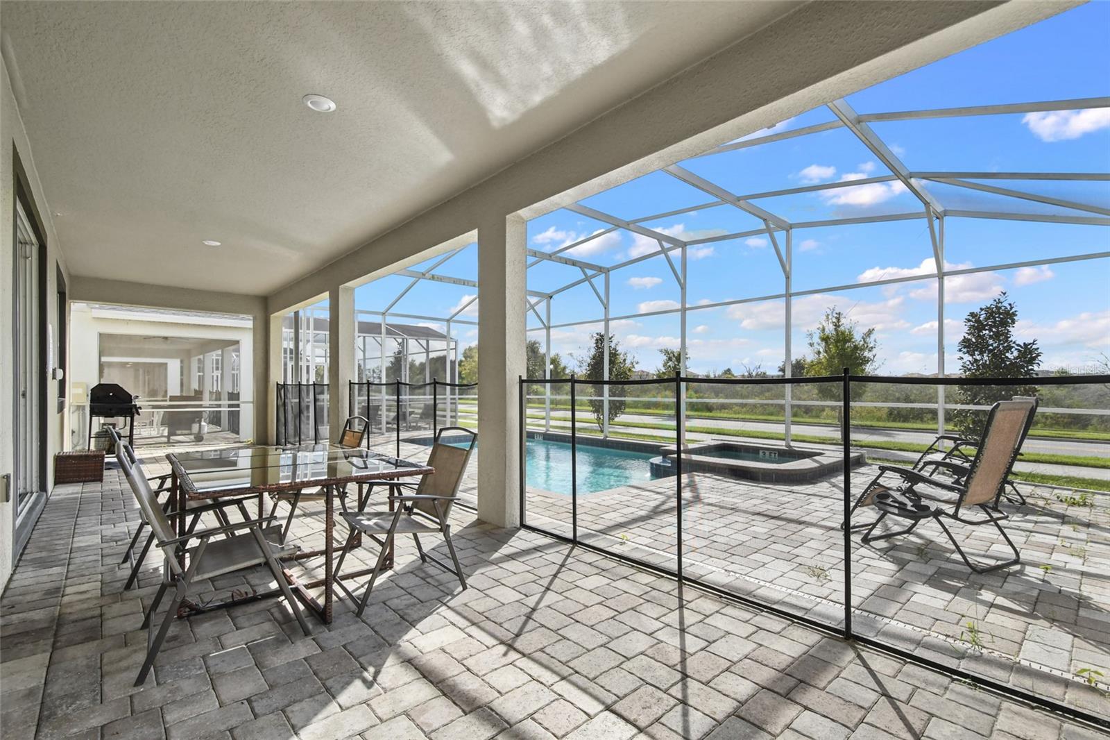 8842 CABOT CLIFFS DR, DAVENPORT, FL, 33896