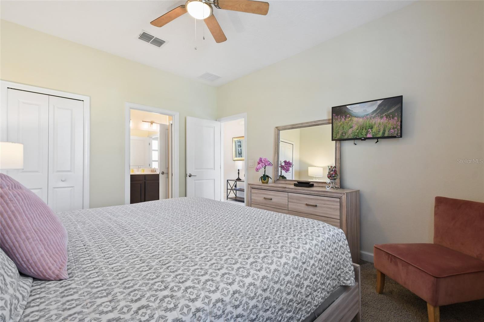 8842 CABOT CLIFFS DR, DAVENPORT, FL, 33896