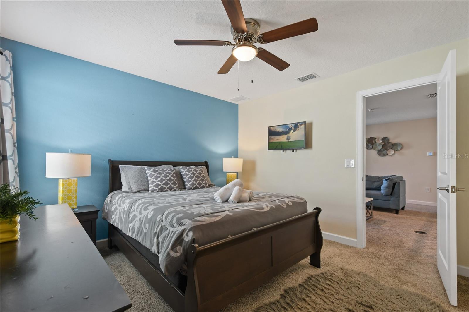8842 CABOT CLIFFS DR, DAVENPORT, FL, 33896