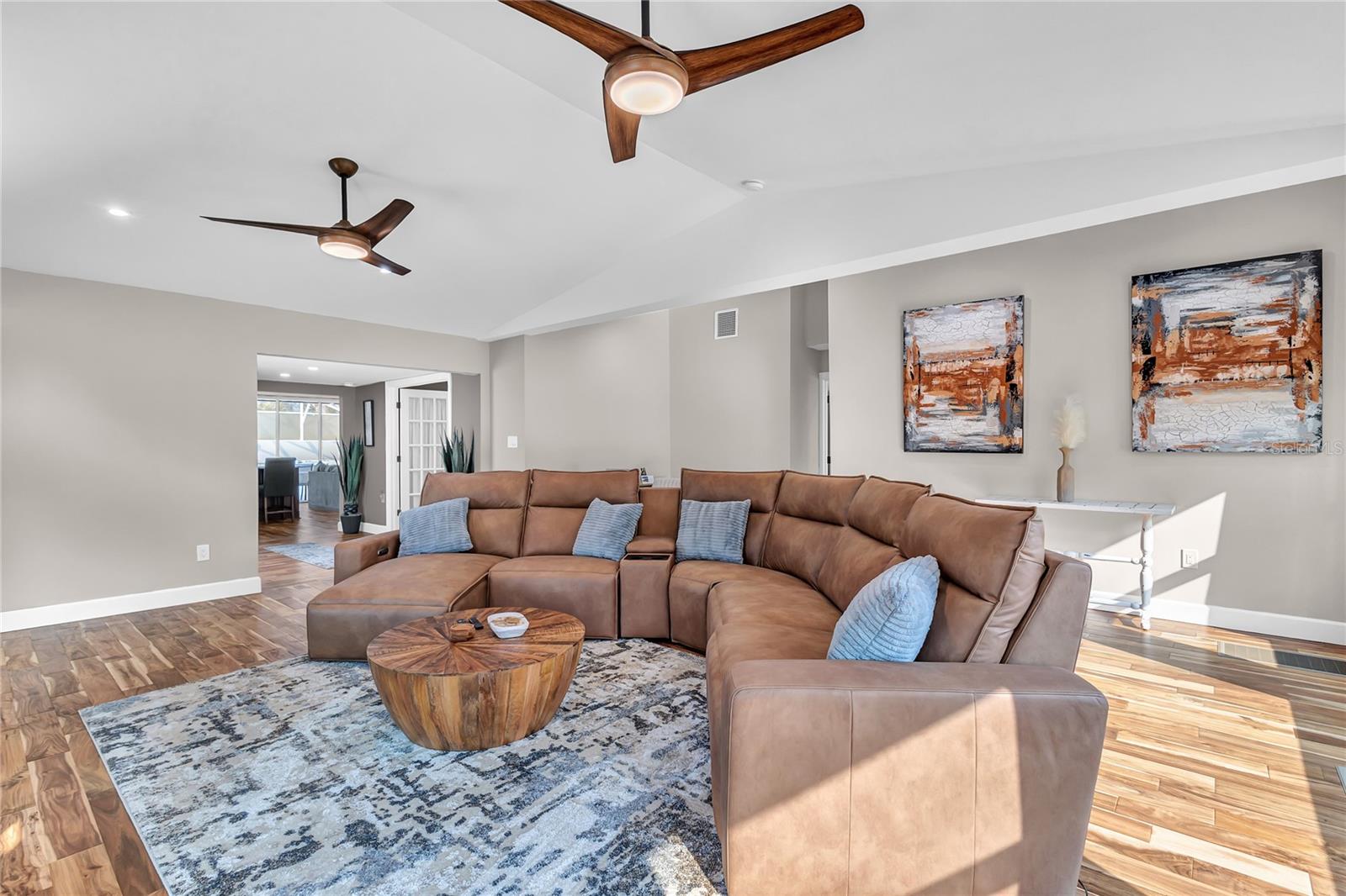 11619 LANE PARK RD, TAVARES, FL, 32778