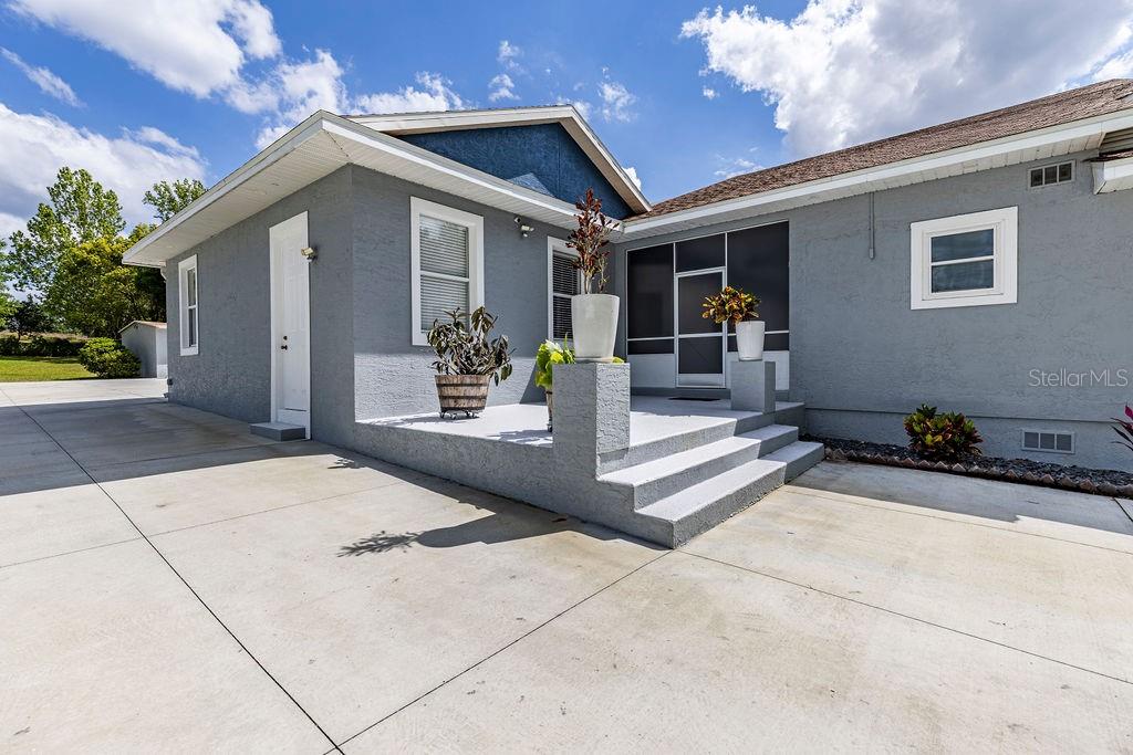 11619 LANE PARK RD, TAVARES, FL, 32778