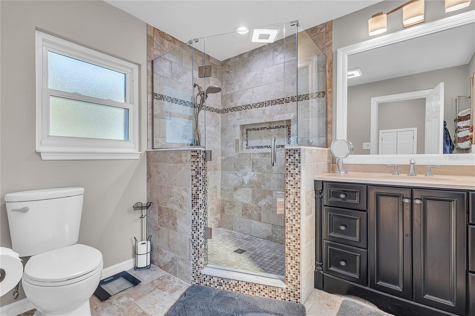 11619 LANE PARK RD, TAVARES, FL, 32778