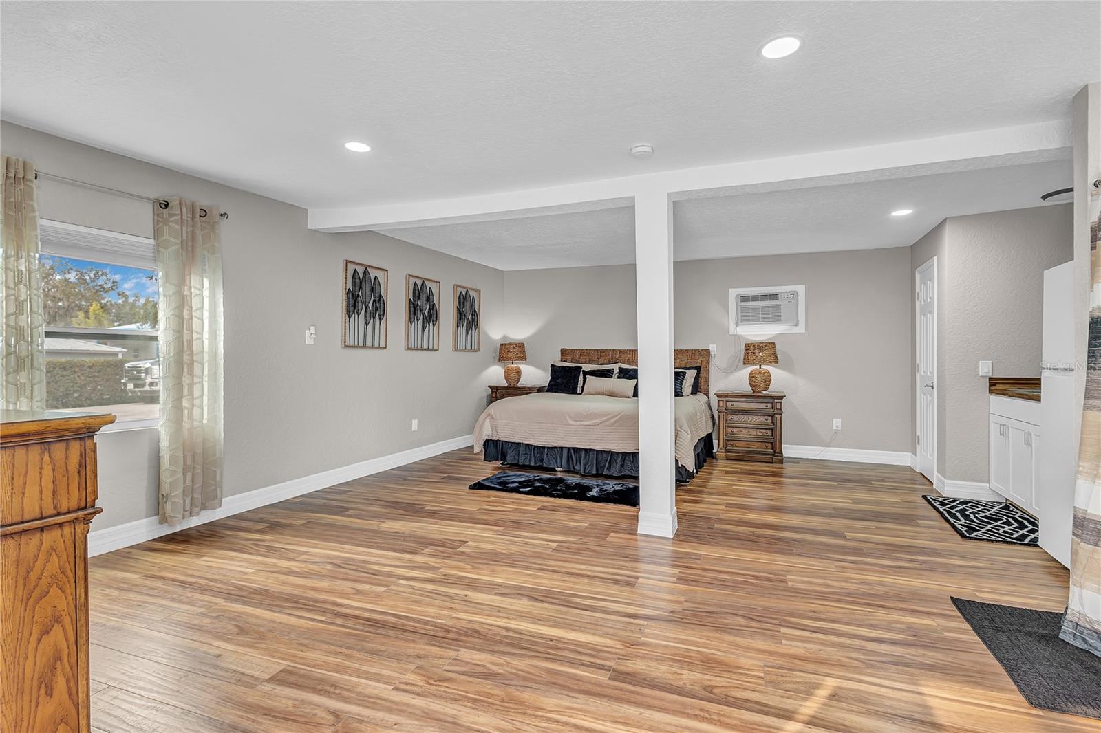 11619 LANE PARK RD, TAVARES, FL, 32778
