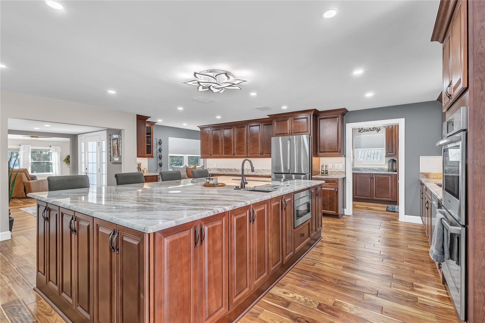 11619 LANE PARK RD, TAVARES, FL, 32778
