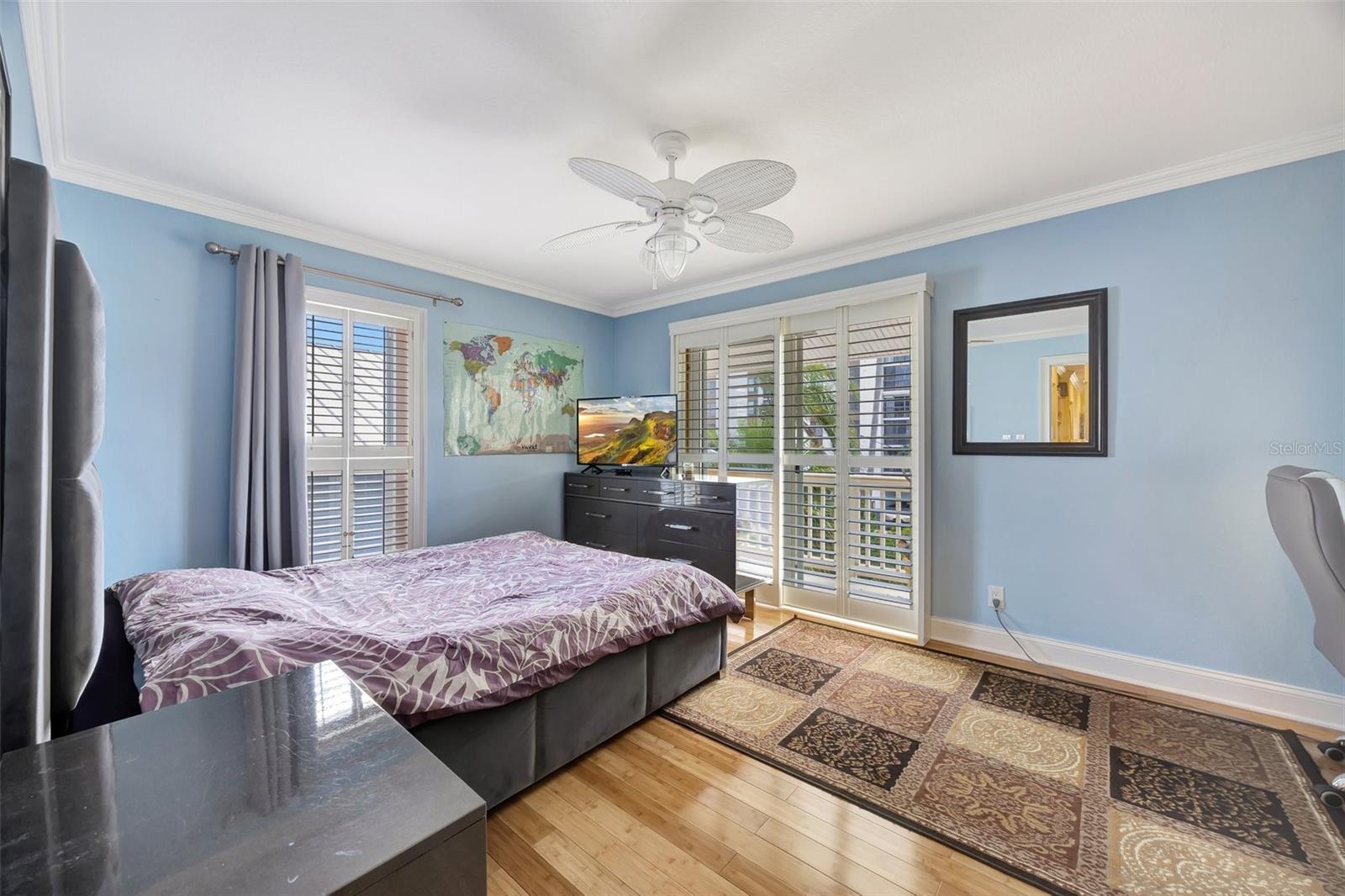 234 DOLPHIN PT #1, CLEARWATER BEACH, FL, 33767