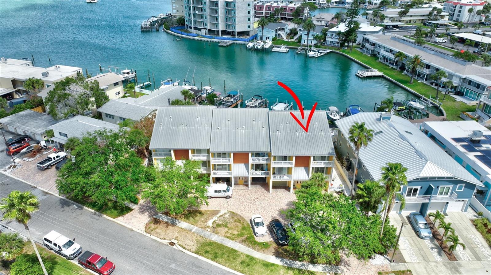 234 DOLPHIN PT #1, CLEARWATER BEACH, FL, 33767