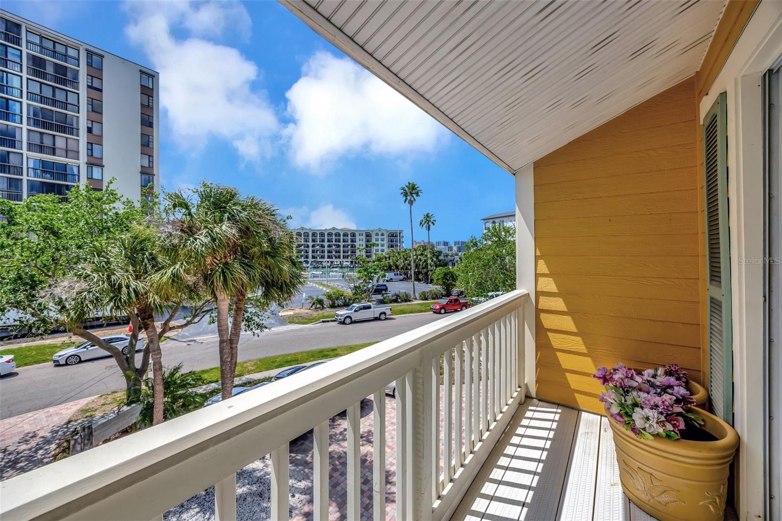 234 DOLPHIN PT #1, CLEARWATER BEACH, FL, 33767
