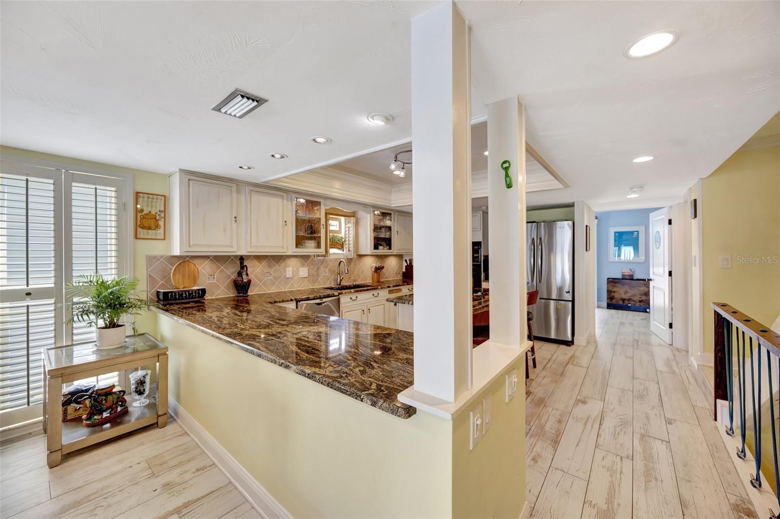 234 DOLPHIN PT #1, CLEARWATER BEACH, FL, 33767