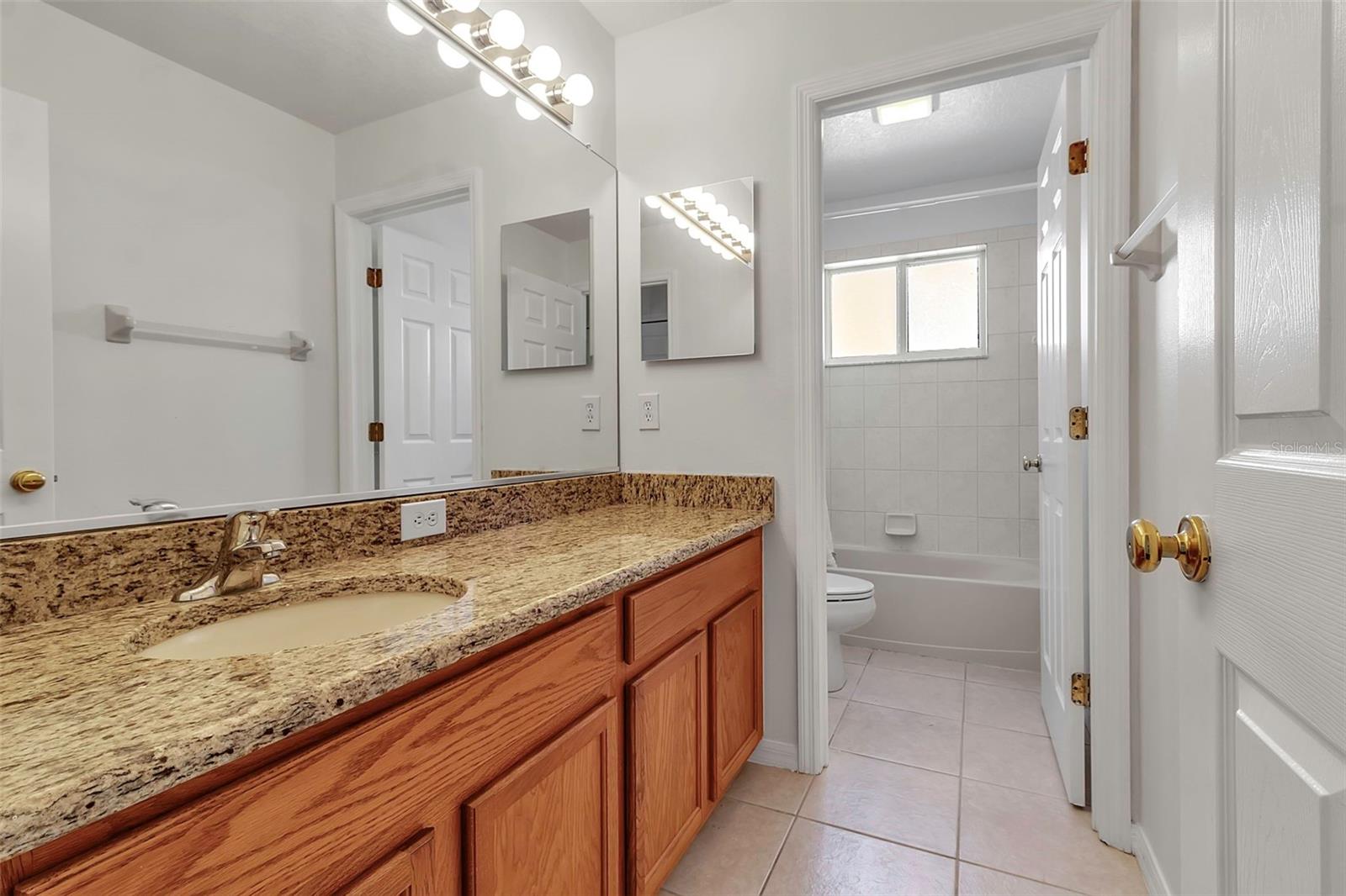 4007 61ST DR E, BRADENTON, FL, 34203