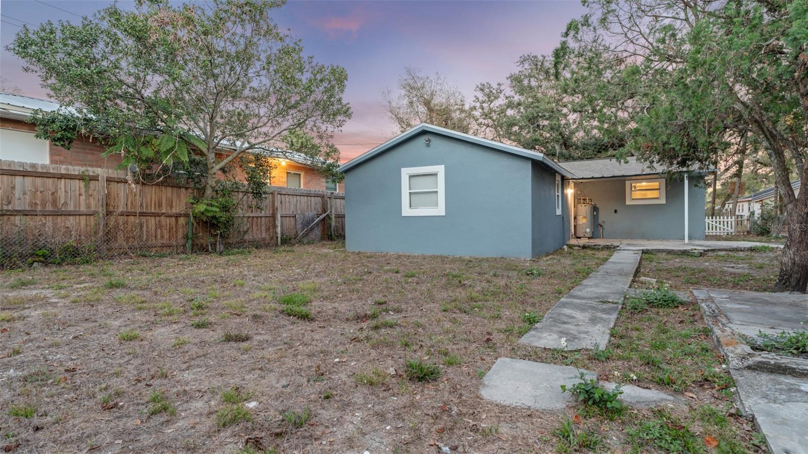 8318 N 14TH ST, TAMPA, FL, 33604