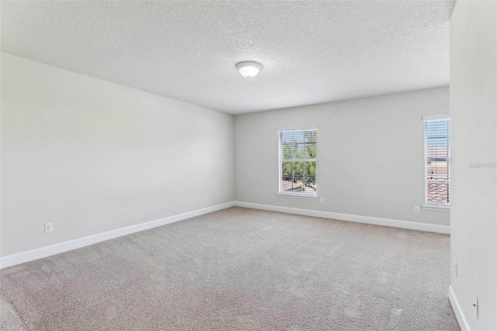 8639 LOWER VILLAGEWALK CIR, ORLANDO, FL, 32827