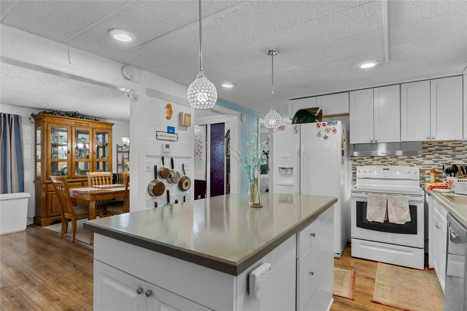 109 DOUGLAS ST, EDGEWATER, FL, 32141