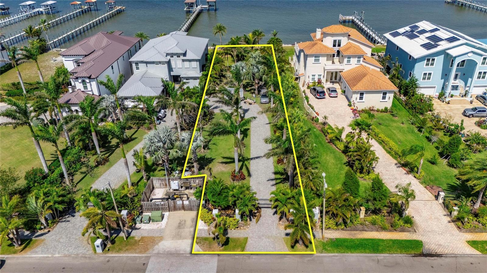 6702 SURFSIDE BLVD, APOLLO BEACH, FL, 33572