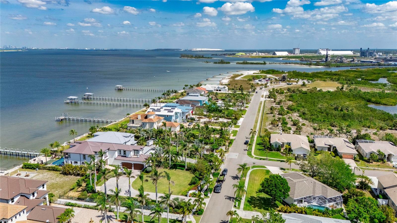 6702 SURFSIDE BLVD, APOLLO BEACH, FL, 33572